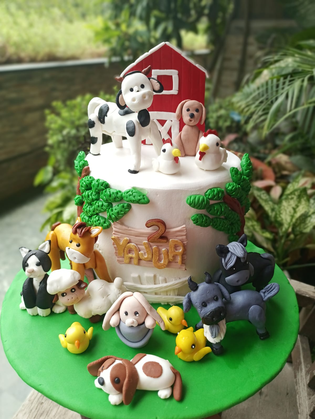 Gluten-Free Plant-Based Designer Cakes